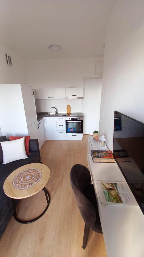 Cozy Apartments With Pool And Splendid Seaview Kavač Exteriör bild