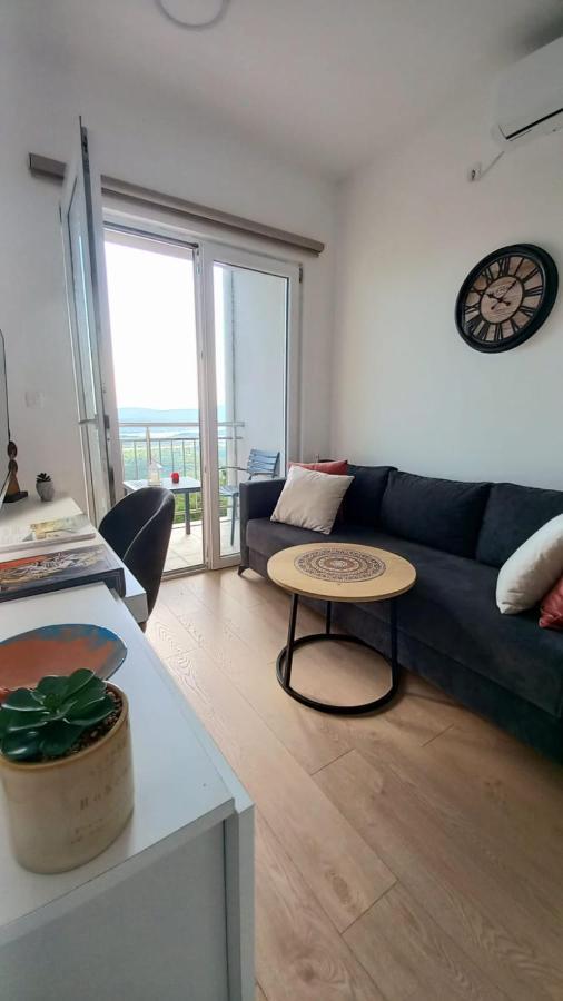 Cozy Apartments With Pool And Splendid Seaview Kavač Exteriör bild